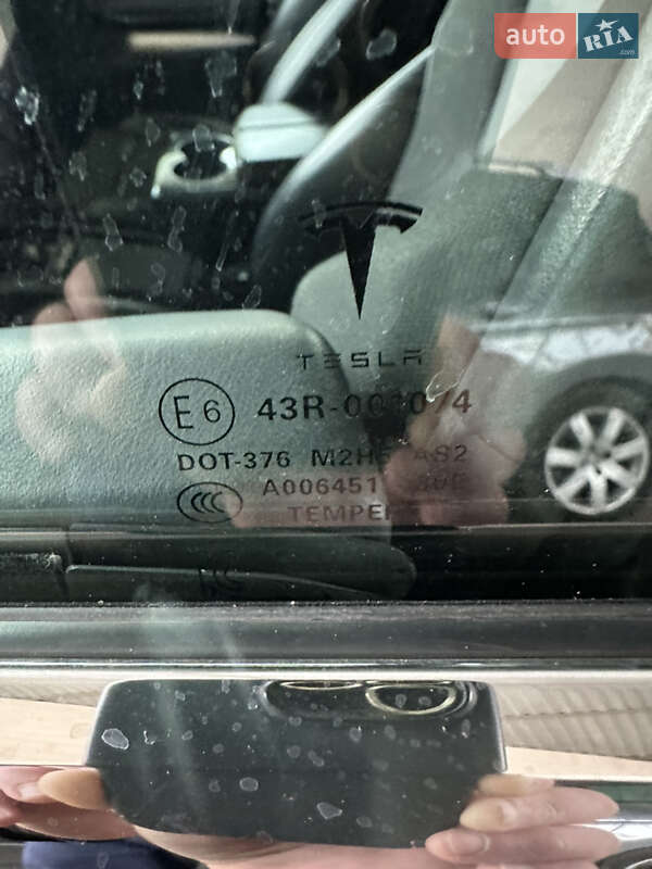 Лифтбек Tesla Model S 2018 в Одессе фото 27 Лифтбек Tesla Model S 2018 в Одессе