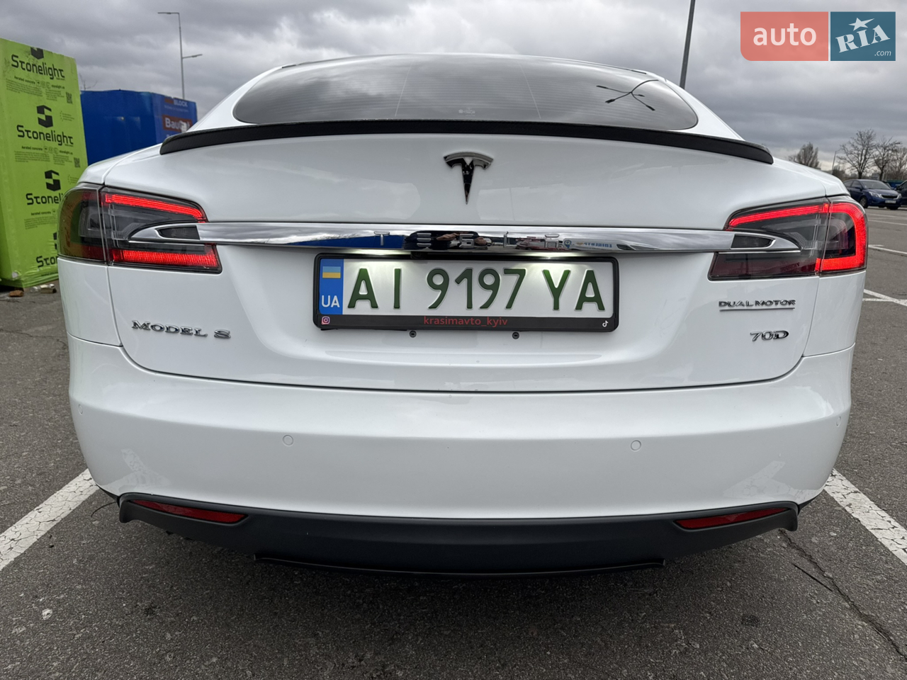 2015 Tesla Model S - мініатюра 32