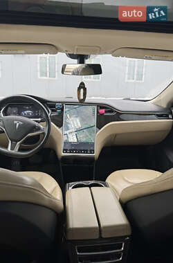 Лифтбек Tesla Model S 2013 в Киеве