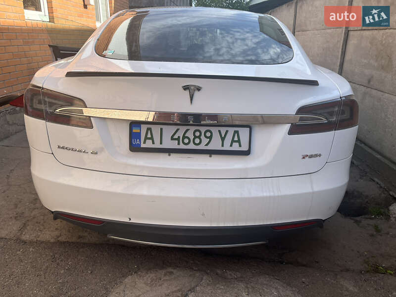 Лифтбек Tesla Model S 2013 в Белой Церкви фото 23 Лифтбек Tesla Model S 2013 в Белой Церкви