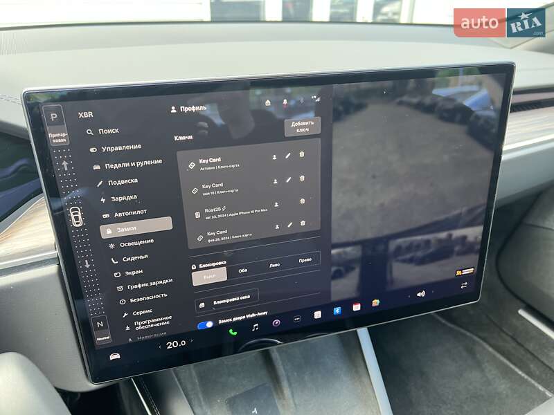 Лифтбек Tesla Model S 2023 в Киеве