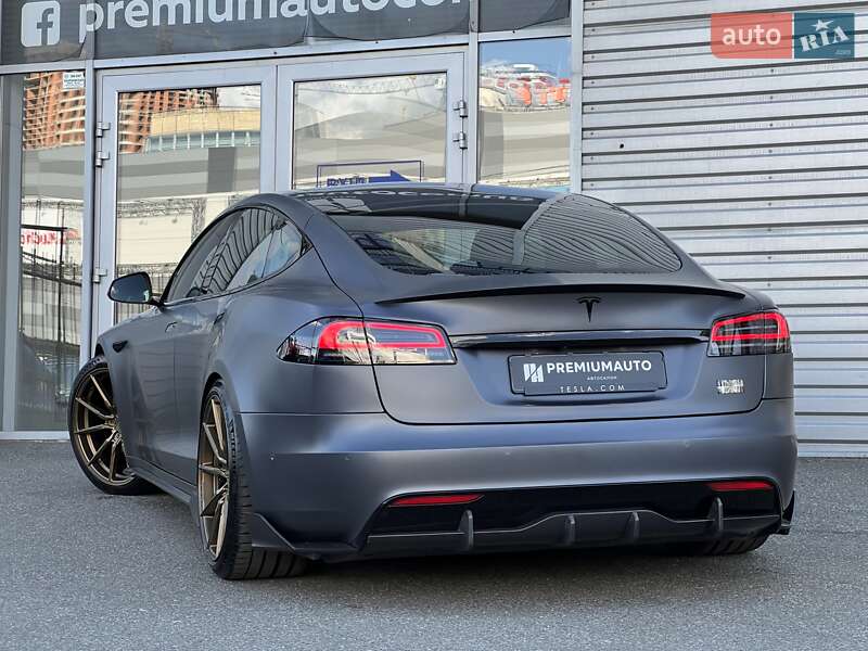 Ліфтбек Tesla Model S 2022 в Києві