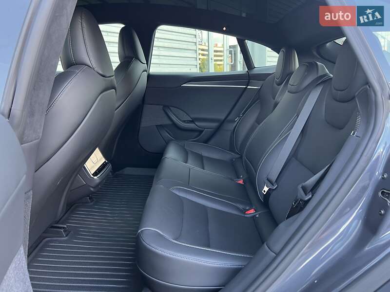 Ліфтбек Tesla Model S 2022 в Києві