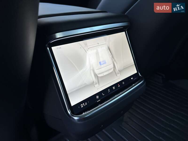 Ліфтбек Tesla Model S 2022 в Києві