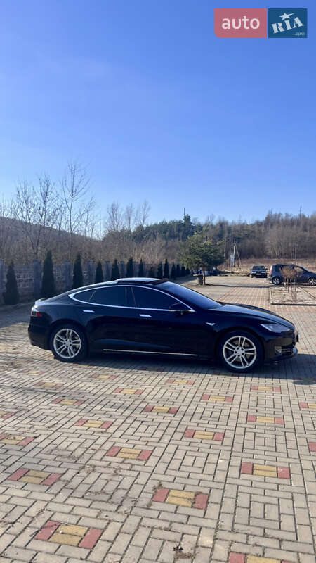 Лифтбек Tesla Model S 2014 в Ужгороде