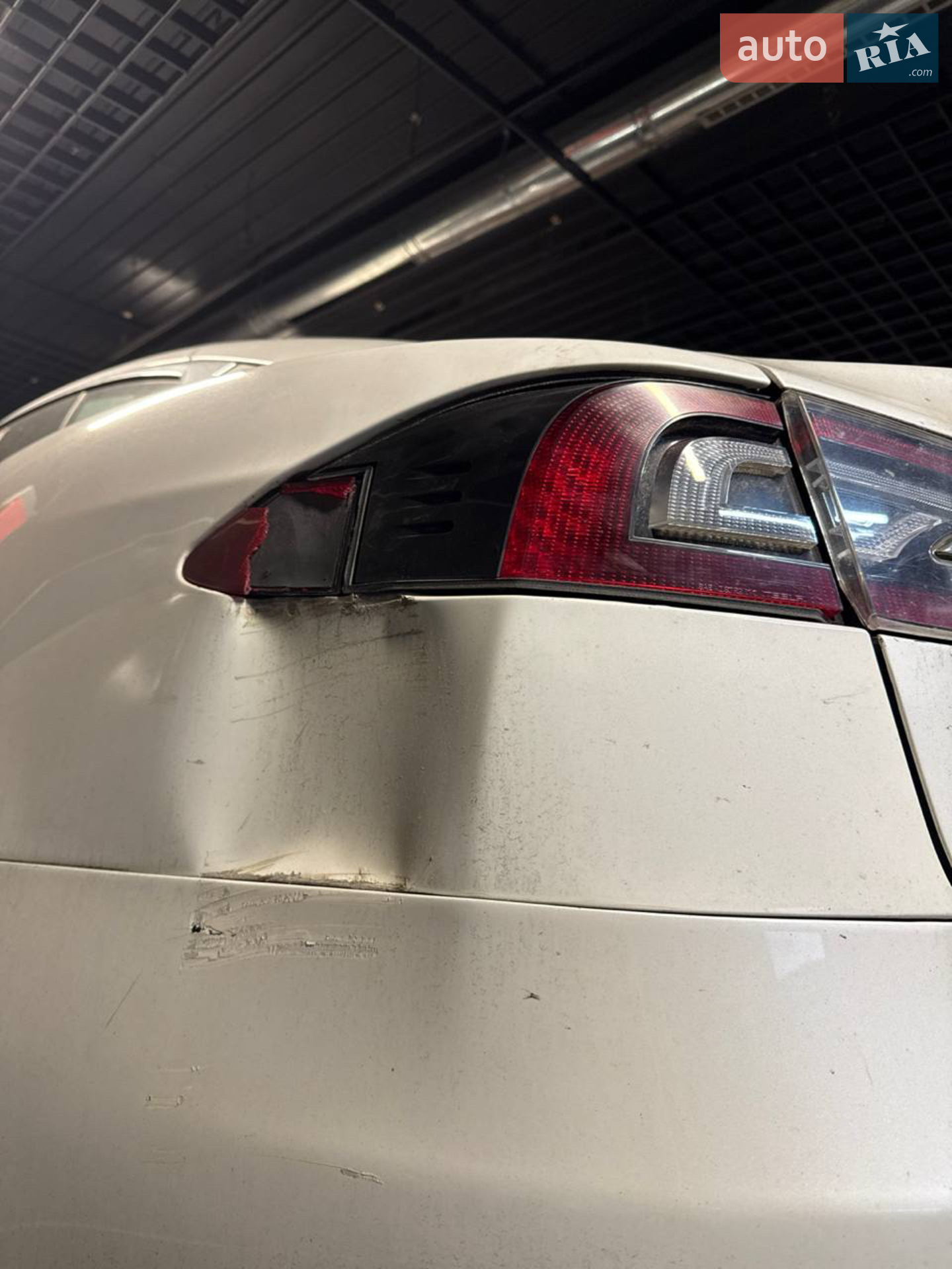 2014 Tesla Model S - мініатюра 2