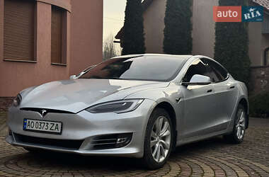 Лифтбек Tesla Model S 2017 в Хусте