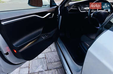 Лифтбек Tesla Model S 2013 в Киеве
