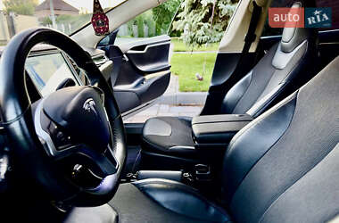 Лифтбек Tesla Model S 2013 в Киеве