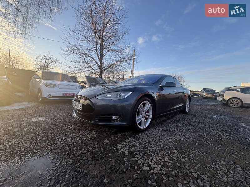 2015 Tesla Model-S, VIN 5YJSA7S27FF086298:plate — фото 1 (autoria)