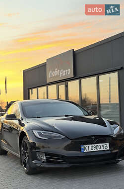 Ліфтбек Tesla Model S 2014 в Вінниці