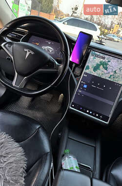 Лифтбек Tesla Model S 2014 в Виннице