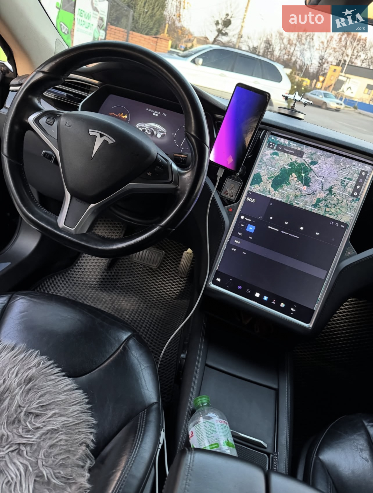 2014 Tesla Model S - мініатюра 9