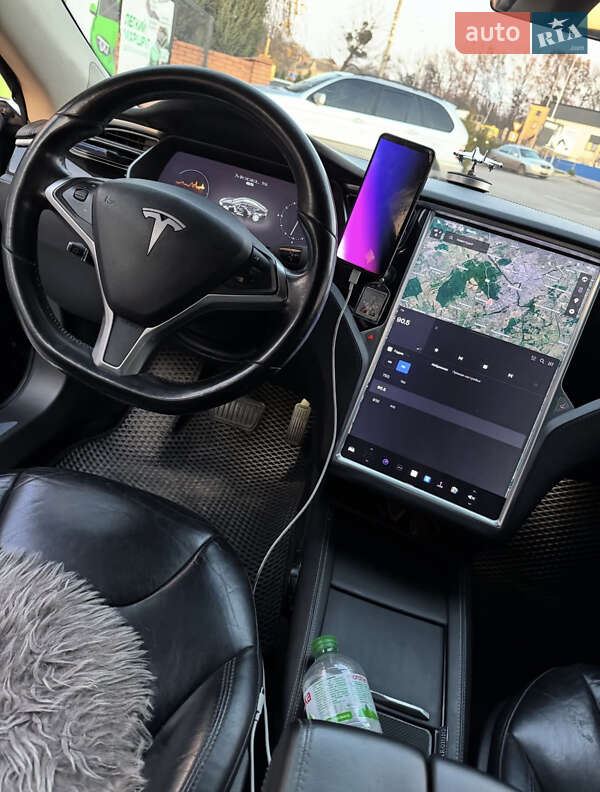 Ліфтбек Tesla Model S 2014 в Вінниці