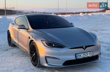 Лифтбек Tesla Model S 2024 в Кременце