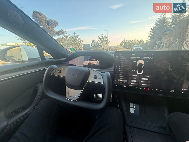 Лифтбек Tesla Model S 2022 в Львове