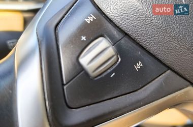 Лифтбек Tesla Model S 2014 в Львове