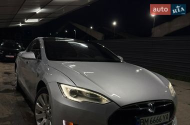 Лифтбек Tesla Model S 2013 в Сумах