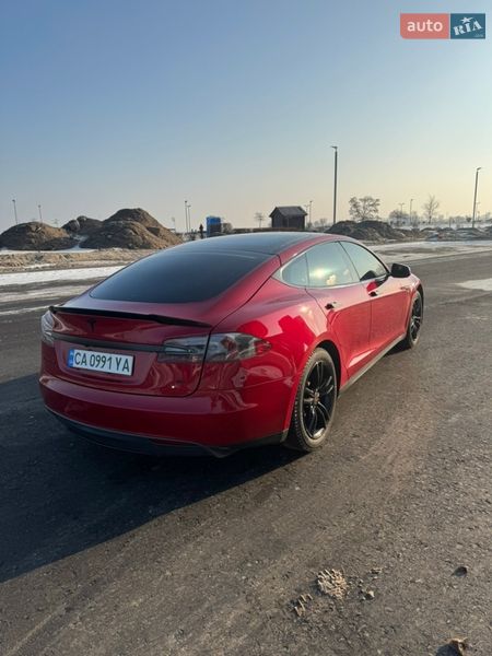 Ліфтбек Tesla Model S 2014 в Черкасах фото 2 Ліфтбек Tesla Model S 2014 в Черкасах