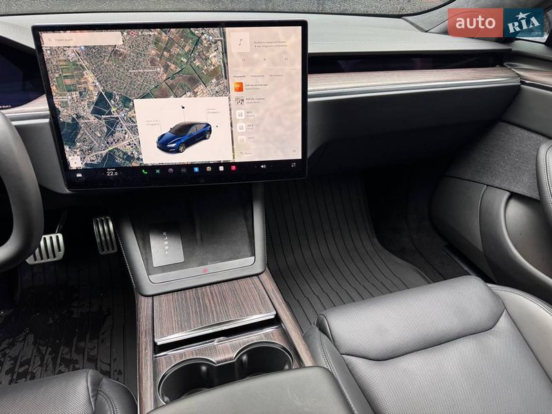 Лифтбек Tesla Model S 2022 в Запорожье