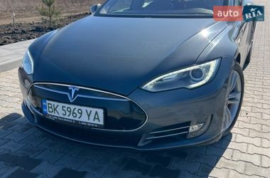 Лифтбек Tesla Model S 2013 в Ровно