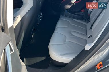 Лифтбек Tesla Model S 2013 в Ровно