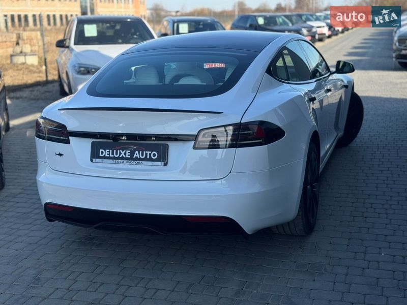 Ліфтбек Tesla Model S 2023 в Івано-Франківську