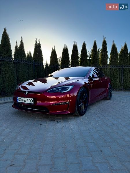 Лифтбек Tesla Model S 2024 в Одессе