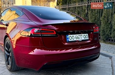 Лифтбек Tesla Model S 2024 в Одессе