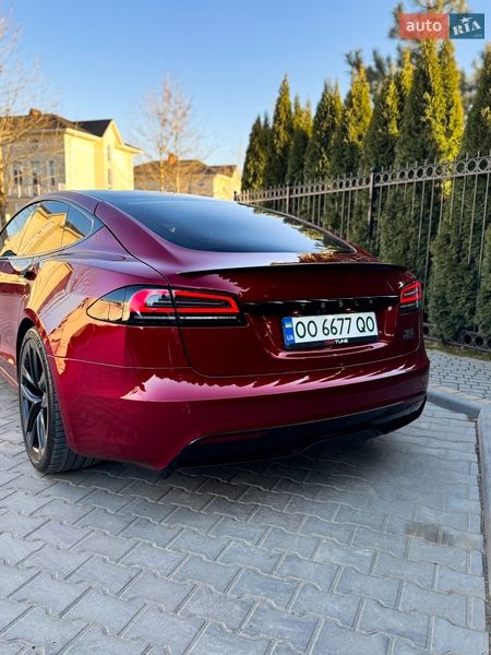 Лифтбек Tesla Model S 2024 в Одессе