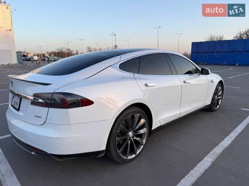 Лифтбек Tesla Model S 2013 в Борисполе фото 5 Лифтбек Tesla Model S 2013 в Борисполе