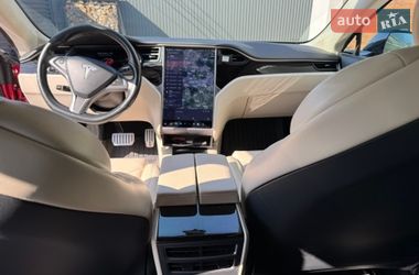 Лифтбек Tesla Model S 2019 в Львове