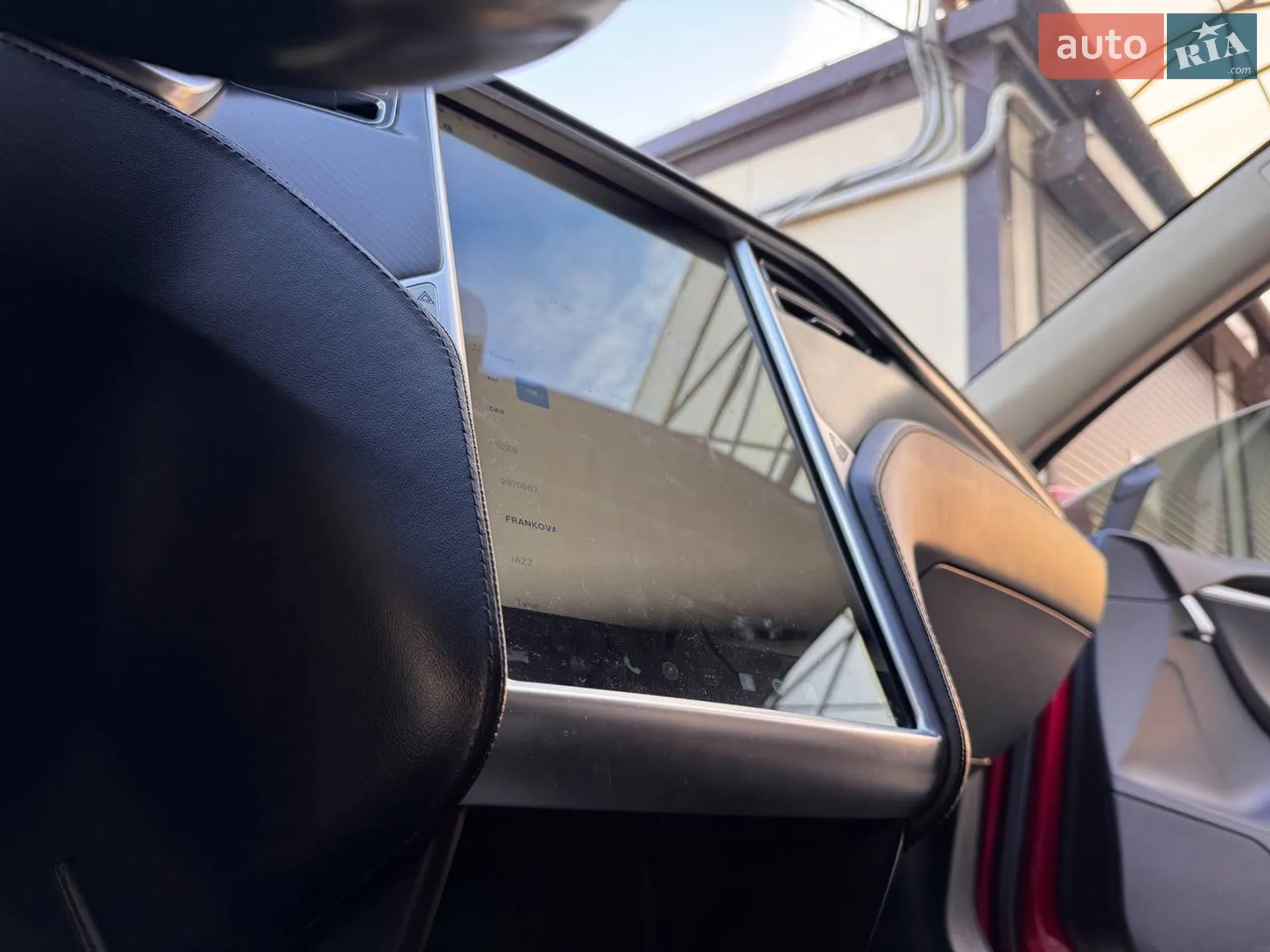 2013 Tesla Model S - мініатюра 42