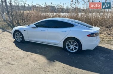 Ліфтбек Tesla Model S 2020 в Києві