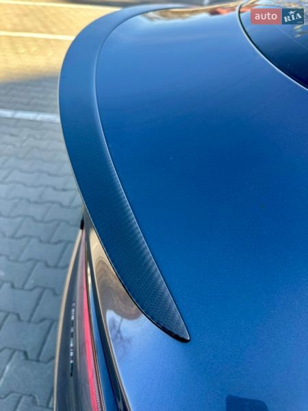 Лифтбек Tesla Model S 2023 в Киеве