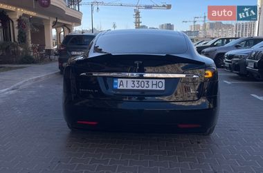 Лифтбек Tesla Model S 2016 в Киеве