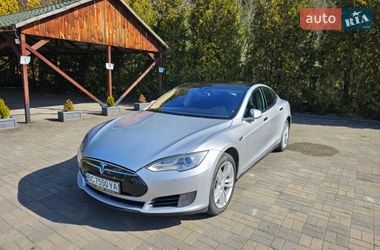 Ліфтбек Tesla Model S 2015 в Судовій Вишні