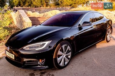 Ліфтбек Tesla Model S 2020 в Кропивницькому