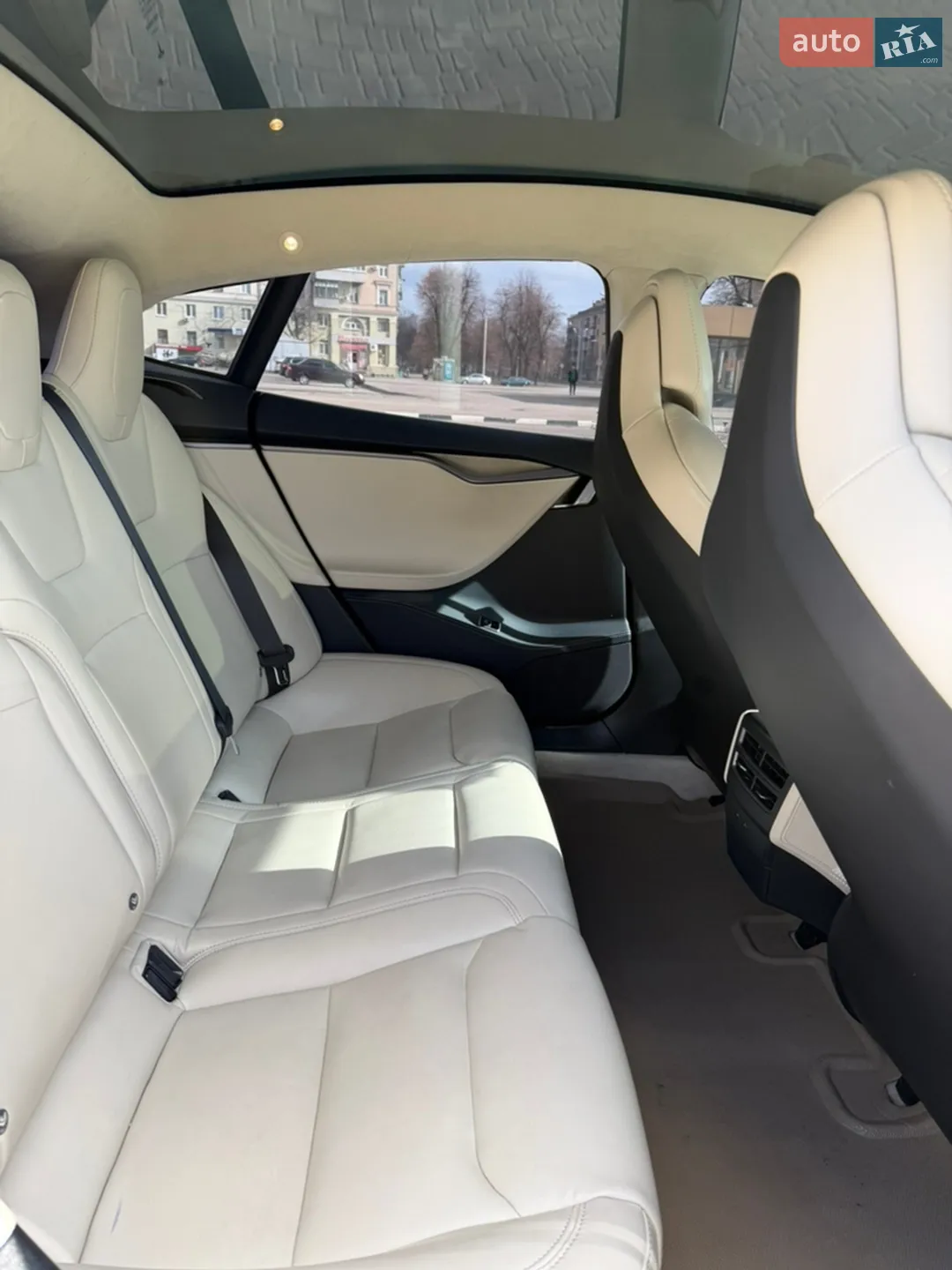 2018 Tesla Model S - мініатюра 5