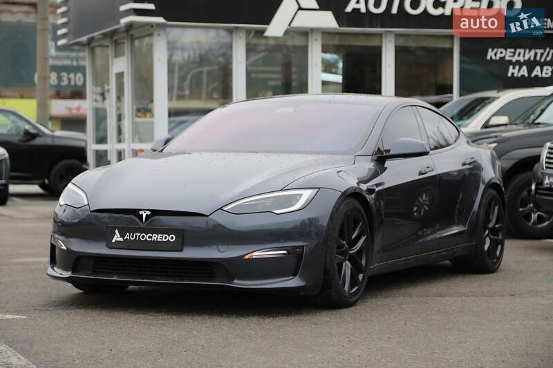 Tesla Model S 2022