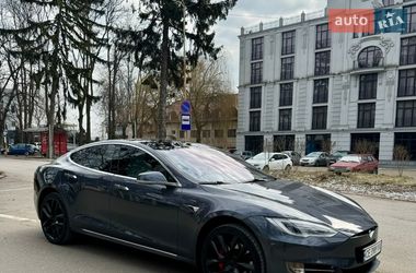 Лифтбек Tesla Model S 2018 в Черновцах фото 3 Лифтбек Tesla Model S 2018 в Черновцах
