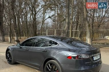Лифтбек Tesla Model S 2018 в Черновцах фото 7 Лифтбек Tesla Model S 2018 в Черновцах