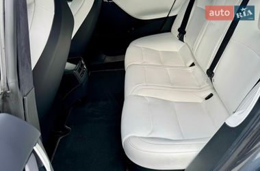 Лифтбек Tesla Model S 2018 в Черновцах фото 13 Лифтбек Tesla Model S 2018 в Черновцах