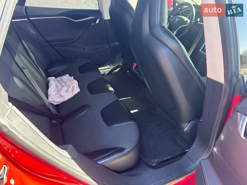 Ліфтбек Tesla Model S 2014 в Рівному фото 7 Ліфтбек Tesla Model S 2014 в Рівному