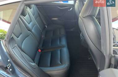 Лифтбек Tesla Model S 2020 в Одессе