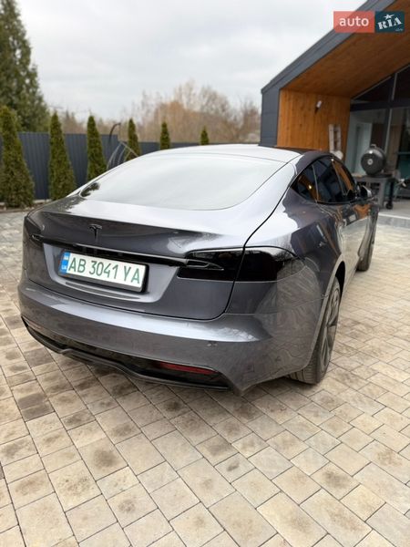 Лифтбек Tesla Model S 2021 в Виннице