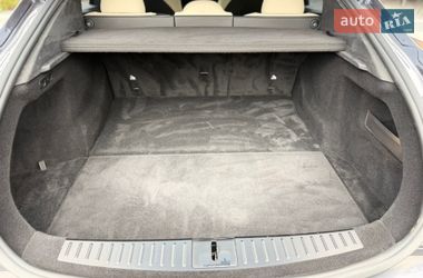 Лифтбек Tesla Model S 2021 в Виннице