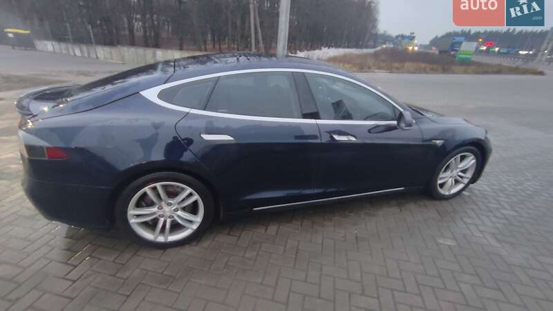 Ліфтбек Tesla Model S 2013 в Житомирі фото 5 Ліфтбек Tesla Model S 2013 в Житомирі