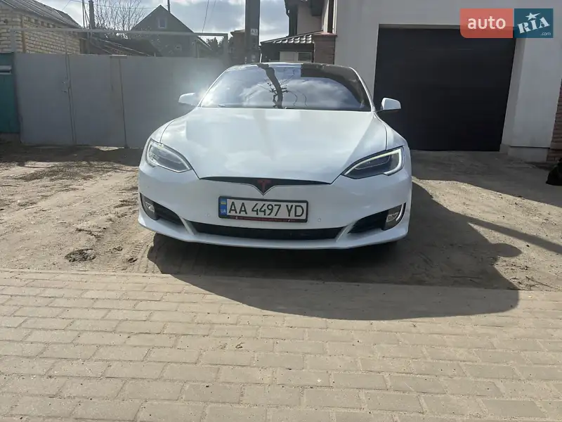 Tesla Model S