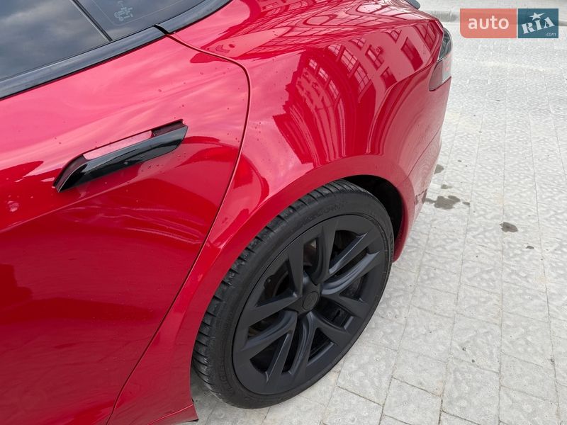 Лифтбек Tesla Model S 2021 в Львове фото 37 Лифтбек Tesla Model S 2021 в Львове